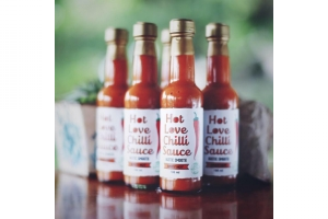 HOT LOVE CHILLI UMAK OPG MIŠKO MIJO čili umak